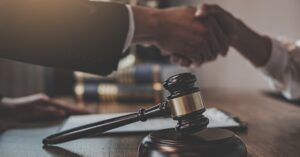 תכנון צוואה 5 דרכים להבטיח הגנה משפטית על מורשתך