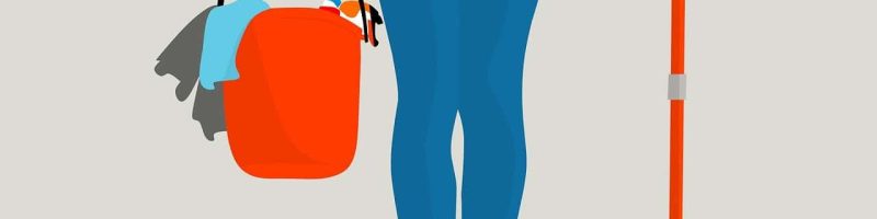 אישה לפני ניקוי